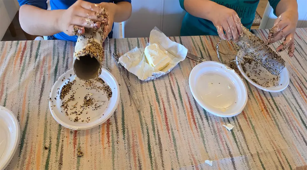Ledici food for magpies birds workshop Foundation Second